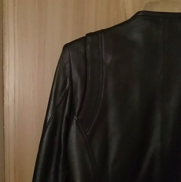 Form fitting Leather jacket NWOT - Picture 5 of 8
